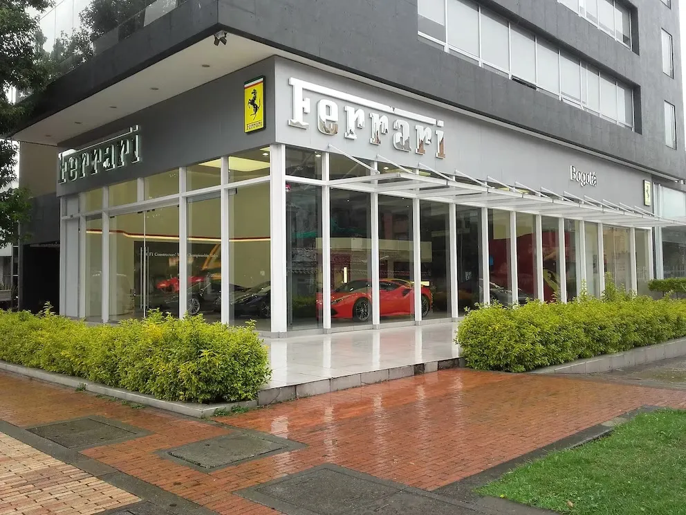 Asumimos Representación de víctima de Ferrari en Colombia
